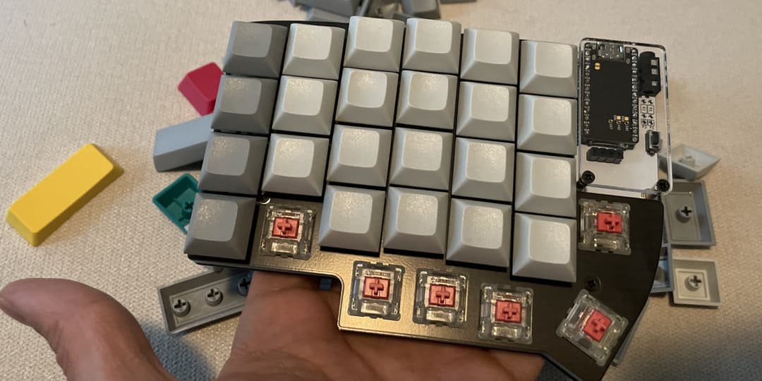 Building a Lily58 Pro split keyboard